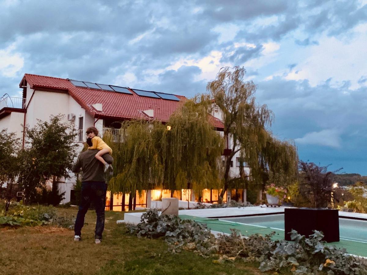 Pensiunea 4 Salcii Băltenii de Sus Exteriör bild